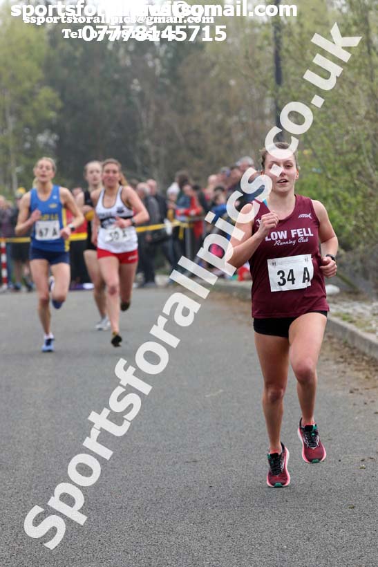 Senior womens 2019 Elswick Harirers Good Friday Road Relay, Newburn, Newcastle. Photo:  David T. Hewitson/Sports for All Pics